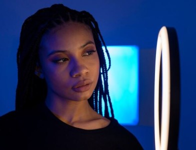What is a half circle ring light